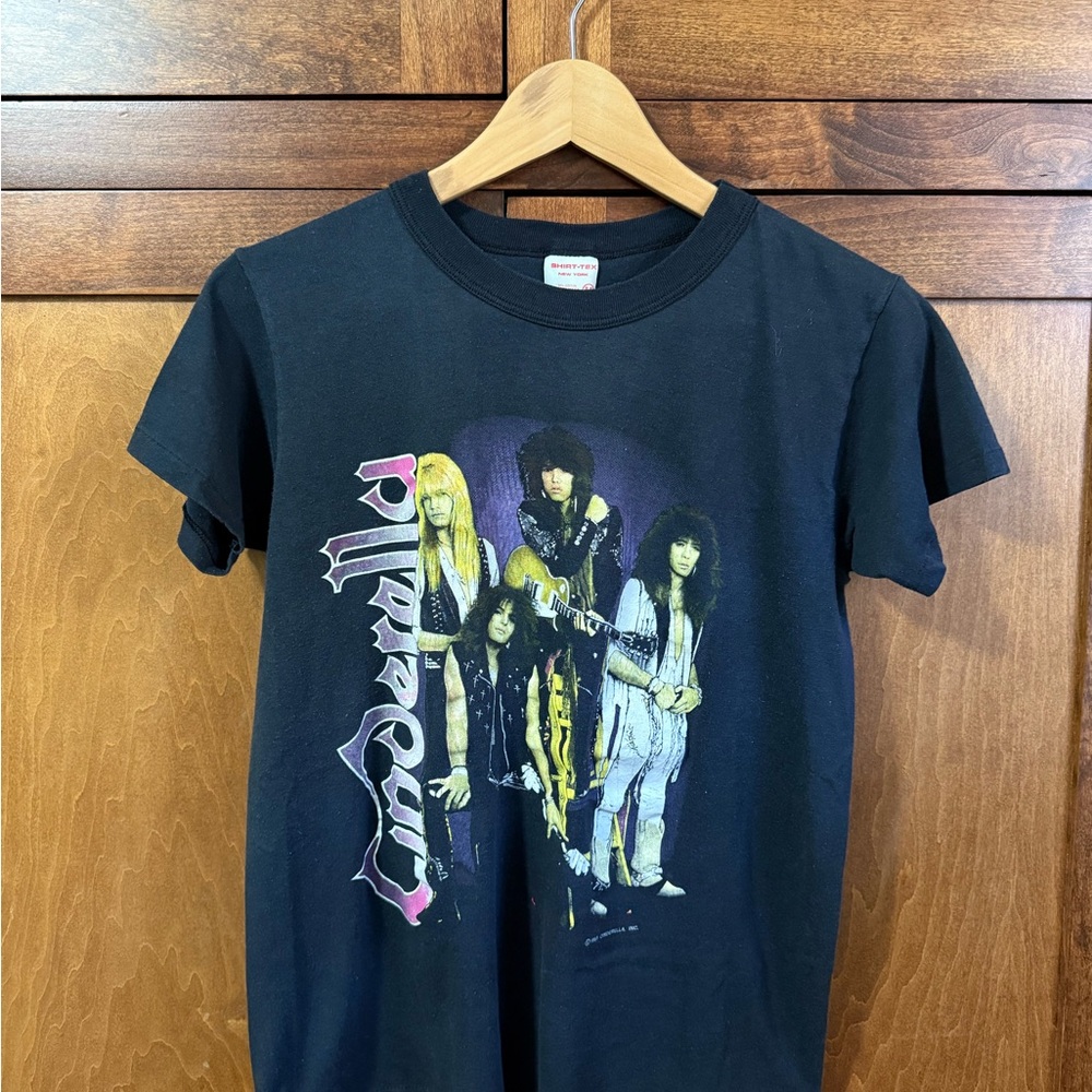 Cinderella Long Cold Winter 1988 Vintage Tour T-Shirt Medium